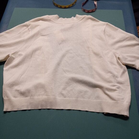 NWT CJ Banks Women's 2X Lightweight Short Sleeve White Shrug/Sweater Cottagecore - Picture 9 of 9